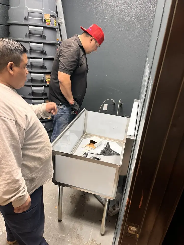 Commercial plumbing and sink installation in Aden